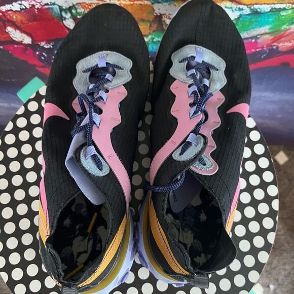 Nike Men's React Element 55 Shoes Sneakers CI9593-001 Black/Magic Flamingo 10.5 - Picture 5 of 9